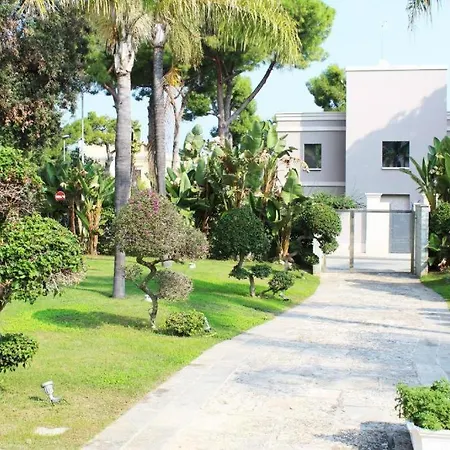 Aparthotel Colonna & *