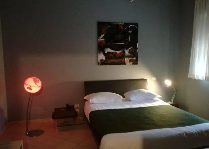 Colonna & 3*